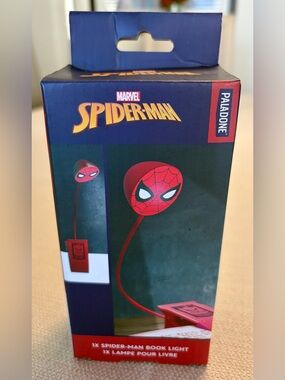 Marvel Spider-Man Clip On Red Book Light
